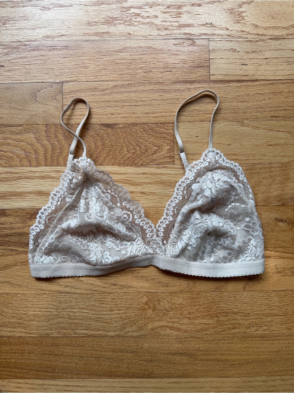 NWT Aritzia Talula Monterey Bralette, Denude, Medium